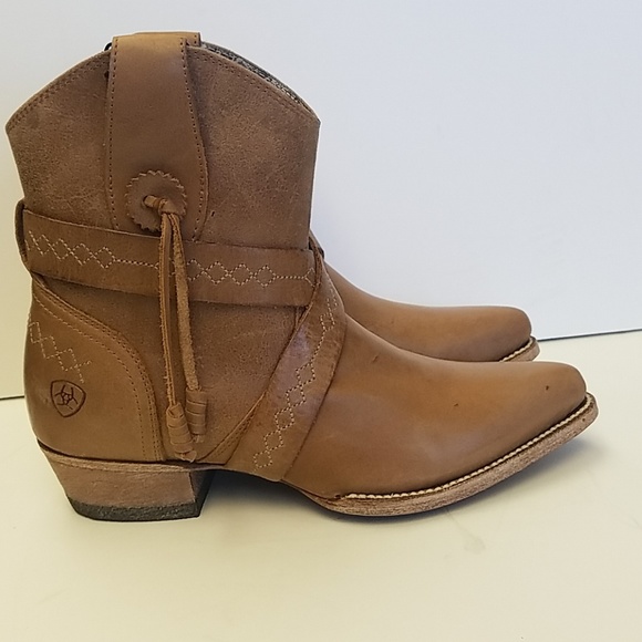 New Ariat Women's Stagecoach 10015337 - Picture 2 of 8